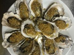 -臻鲜燕海鲜融合餐厅(金陵style店)