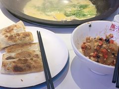 -陈大锅·岳阳鱼馆·地道岳阳菜(美食街店)