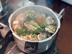 -千岛蚝高压锅生蚝·人参火锅(白云万达店)