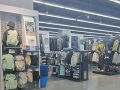 -迪卡侬(大英山店)