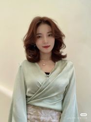 -时尚殿堂明星门店