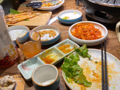 -明洞阿姨·韩式酱蟹烤肉·创意料理(三元桥店)