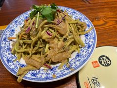 荣鹏大拉皮-荣鹏风味烀饼总店