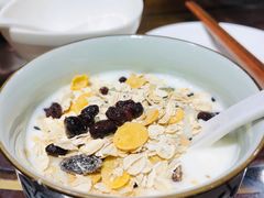 麦片酸奶-老兰家传统烧烤炒菜泡馍(小南门店)