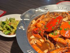 -胖哥俩肉蟹煲(华贸店)
