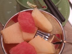 -耶里夏丽·丝路国际·新疆餐厅(浦东区东方路店)