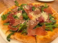 -城市大道红炉披萨烘焙坊