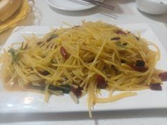 -鲁南仔·滕州炒鸡(经三路店)