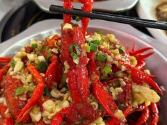 -丹水桥地锅鱼·翘嘴鲌·地方特色全鱼宴(丹江口大坝店)
