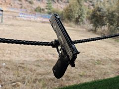 -猎鹰谷实弹射击俱乐部