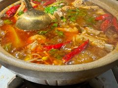 -聚汇三少·龙虾·中餐厅(莫邪路新天地店)