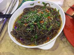 新疆凉粉-维吾尔餐厅(宜山路店)