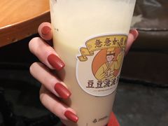 -喜茶(东莞雍华庭店)