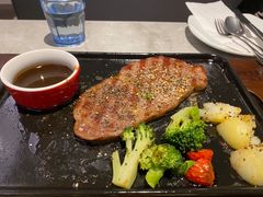 -必胜客(东大桥店)