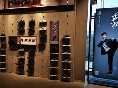 -adidas(印象城购物中心店)