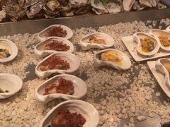 -广州万富希尔顿酒店·感趣自助餐厅·金秋蟹宴生蚝海鲜刺身烧烤