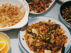 -山里俏·地标皖南菜·屯溪臭鳜鱼(北城万达店)