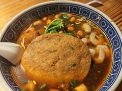 八宝辣酱面-沪西老弄堂面馆(定西路店)