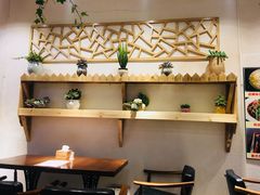 -阿婆情腊排骨火锅(饮玉巷店)
