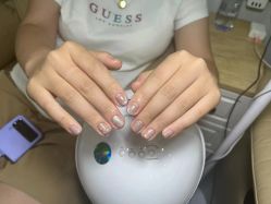 -阿噶西美甲美睫