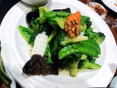 -那家老院子东北菜·饺子·小鸡炖蘑菇(艳华街店)