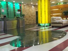 -嘉年华会水疗会(大剧院站E出口店)