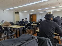 -上海市静安区图书馆(新闸路馆)