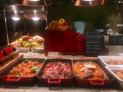 -松山湖凯悦酒店·Café自助餐厅·周末火舞秀表演