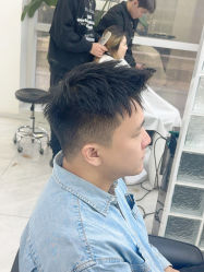-赤道 Hair Salon