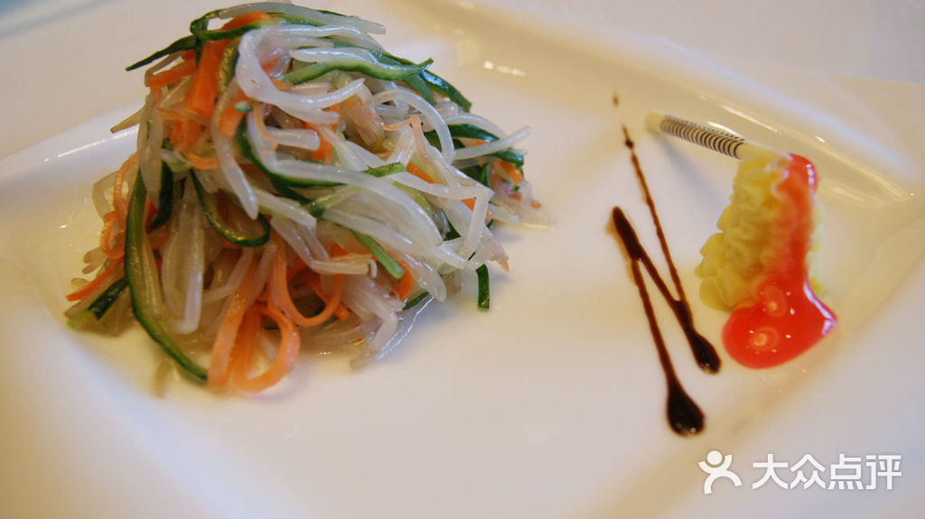 豪生酒店多丽斯西餐厅素三丝图片-北京西餐-大众点评网
