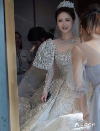 马上要结婚了，为了留下最美的回忆，一定要选最美的礼服