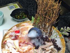 -洪氏嗨捞·猪肚鸡火锅(阳光天地店)