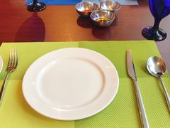 餐具摆设-香格里拉鱼跃地中海西餐厅·牛排披萨
