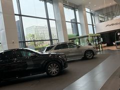 -浙江星杭奔驰4S店(海创园店)