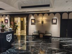 -万泊酒店(长沙五一广场国金中心店)