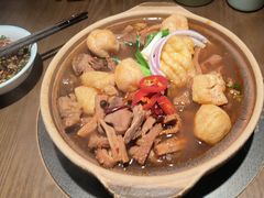 -蔡婶牛腩牛杂煲(长安万科店)