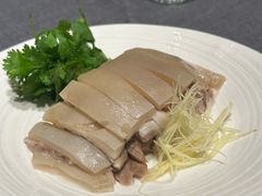 -HOMES上海本帮菜(襄阳公园店)