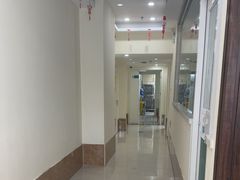 -美联众合动物医院·内科·皮肤科·外科(古城分院)