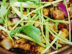 -胡须佬鸡煲四季火锅(龙珠大道店)