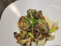 -湖畔鲁菜·二十年老字号餐厅(大明湖店)