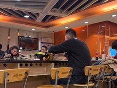 -呷哺呷哺(世贸.工三店)