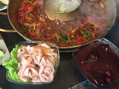 -疯狂的筷子老灶九宫格火锅