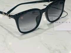 -YI OPTICAL 奕镜·蔡司战略合作店(长宁来福士店)