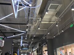 -首创奥特莱斯(西安店)