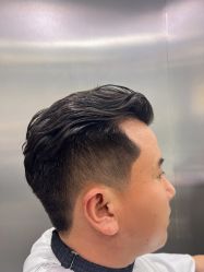 -Tloml salon