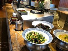 自助取餐区-广州中心皇冠假日酒店-环市食坊·海鲜自助餐厅