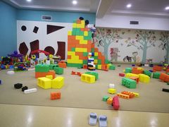 -乐悠游亲子游泳俱乐部