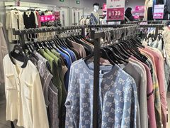 -唯品会(北京国瑞城店)