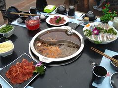 -楠柏弯休闲山庄(梨花溪店)