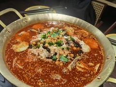 -张翻越·川渝冒菜·武汉黑鸭煲(城北万象城店)